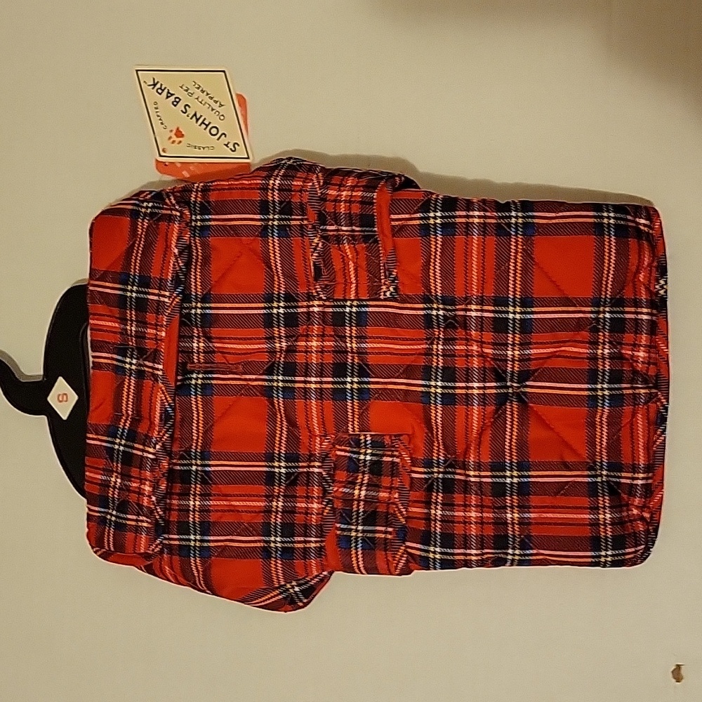 NWT: St. John's Bark Quilted Dog Vest / Jacket